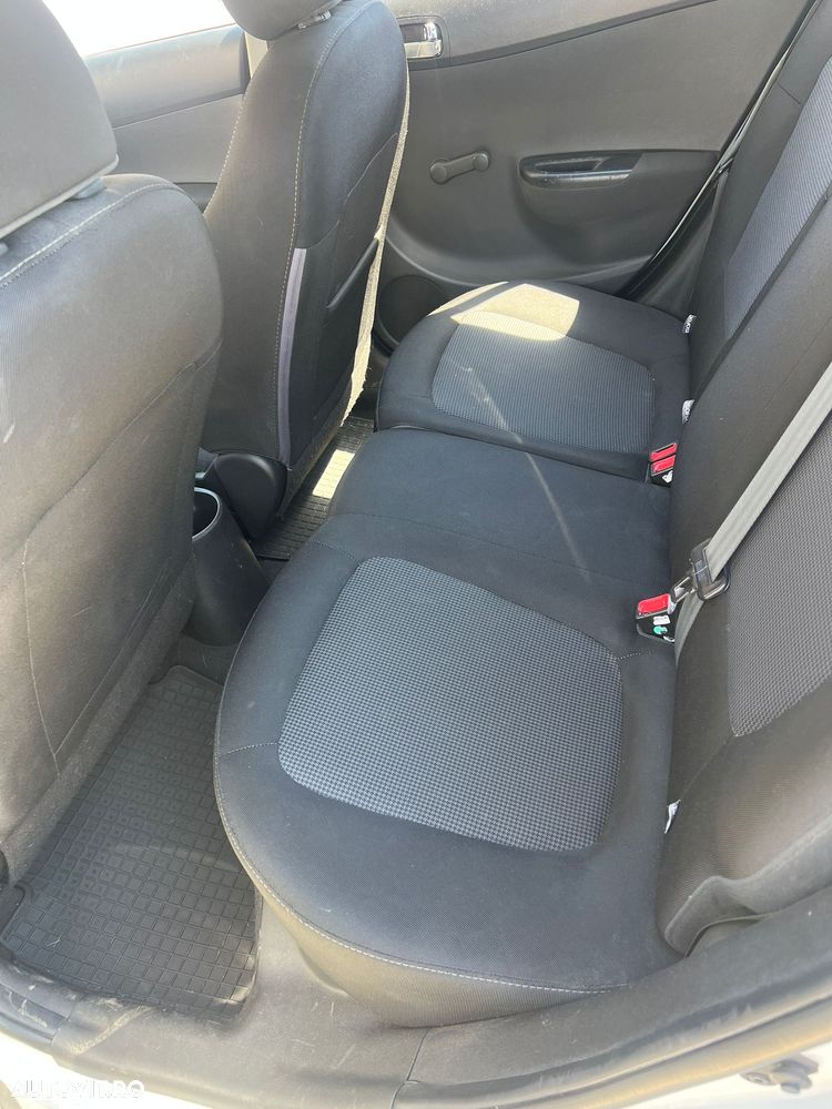 Hyundai i20 1.2 Comfort - 9