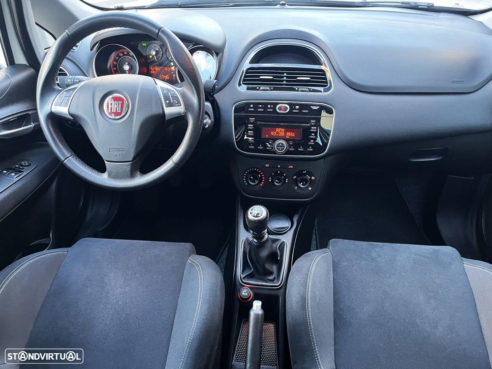 Fiat Punto 1.2 Lounge Start&Stop - 23