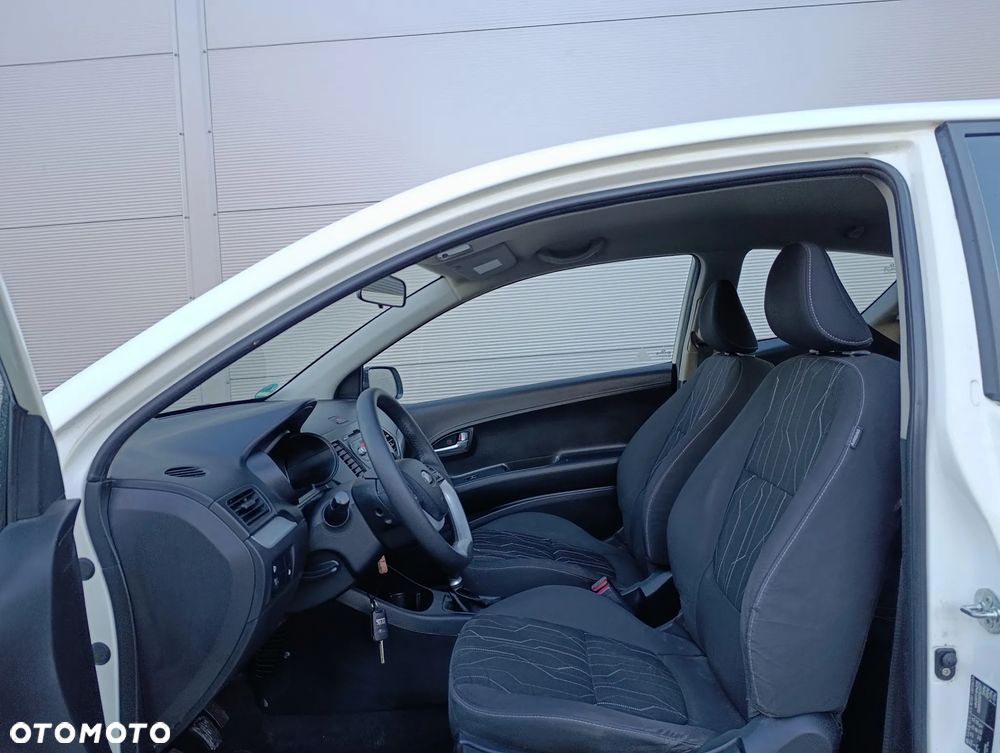 Kia Picanto 1.0 Dream Team Edition - 23