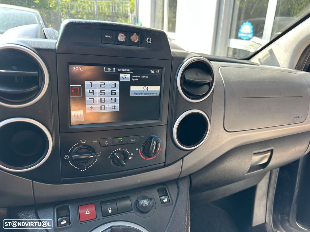 Citroën Berlingo 1.6 BlueHDi Feel 7L — fotografia 13