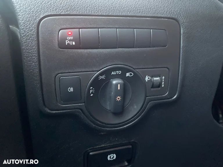 Mercedes-Benz Vito Extra-Lung 114 CDI 136CP RWD 9AT Select - 24