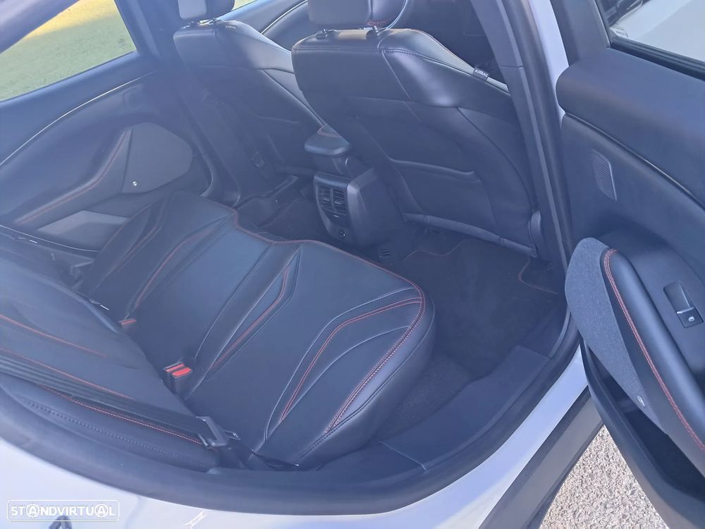 Ford Mustang Mach-E Premium - 16