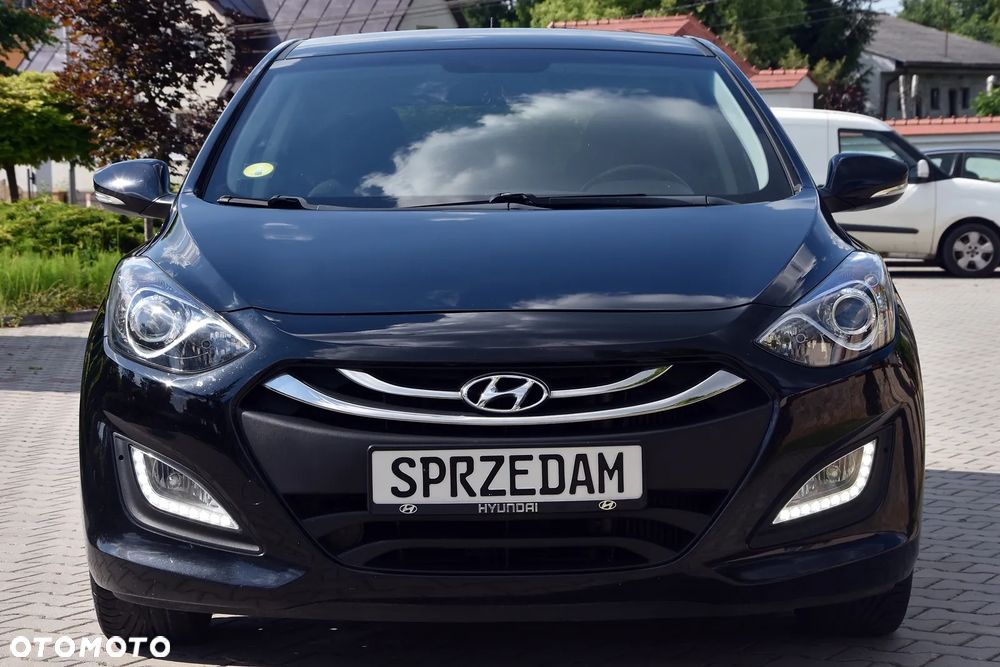 Hyundai i30 1.6 CRDi Classic + - 12