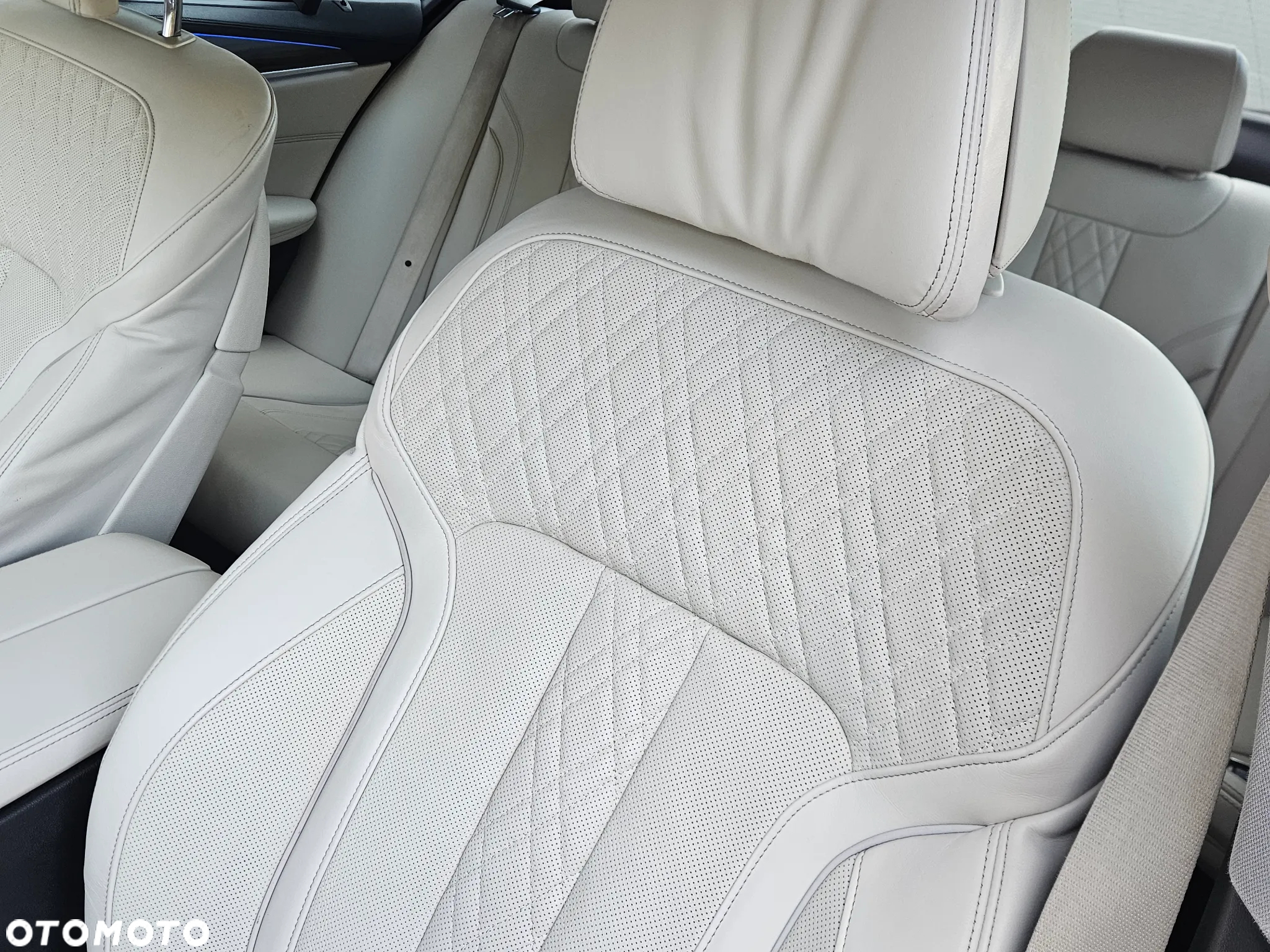 BMW Seria 5 530i GPF xDrive Luxury Line - 12