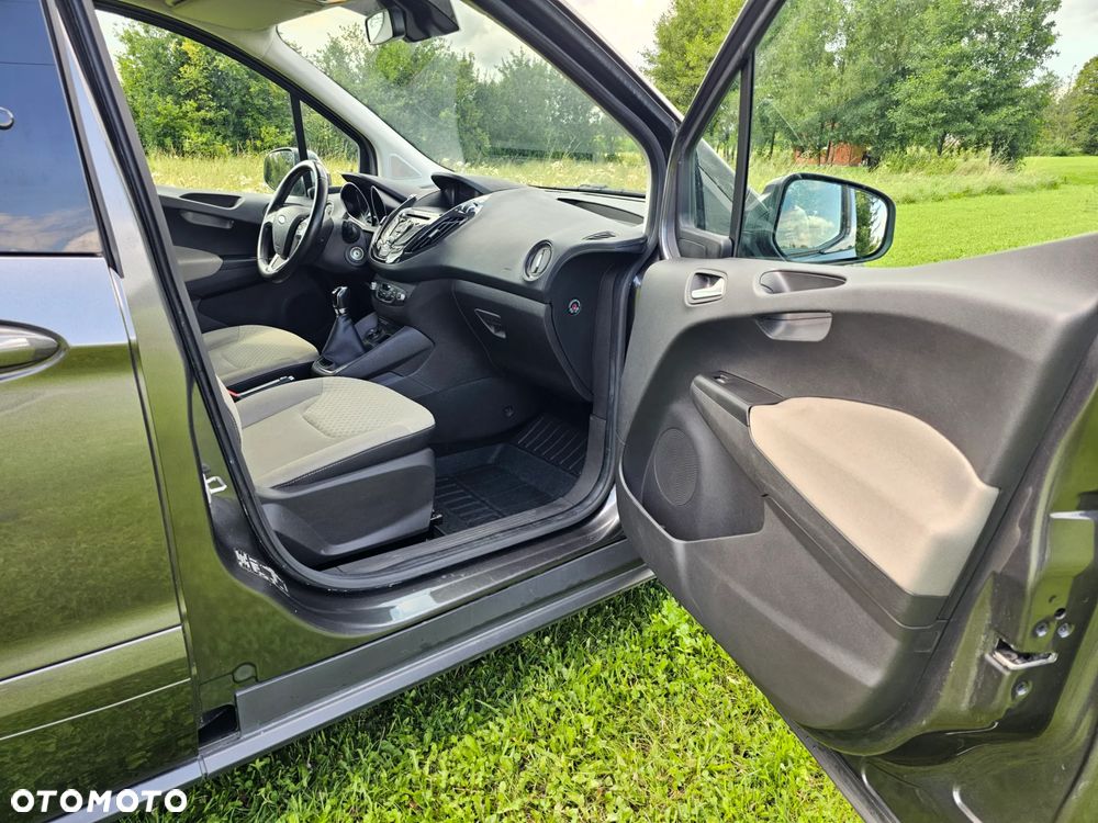 Ford Tourneo Courier 1.0 EcoBoost Titanium - 12