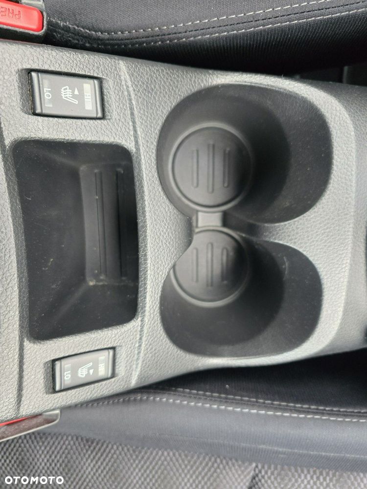 Nissan Qashqai 1.6 DIG-T N-Connecta - 20