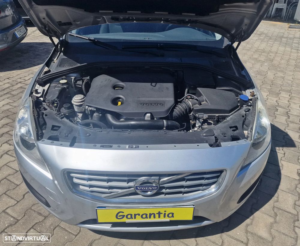 Volvo V60 DRIVe Momentum - 10