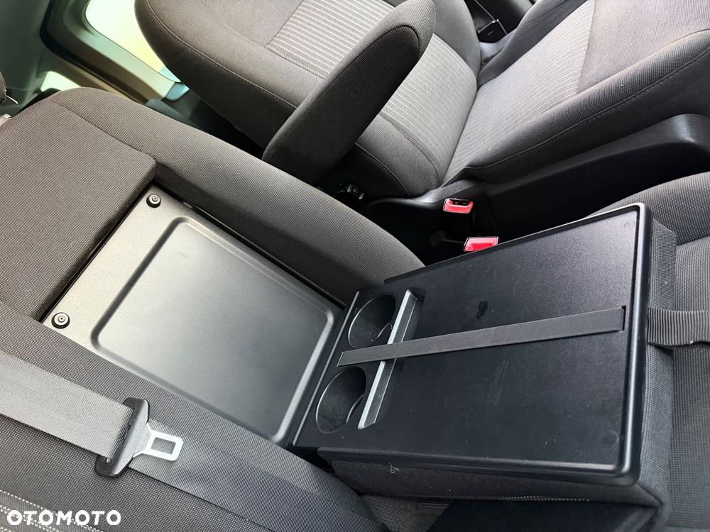 Ford Tourneo Custom 300 L2H1 VA Limited - 31