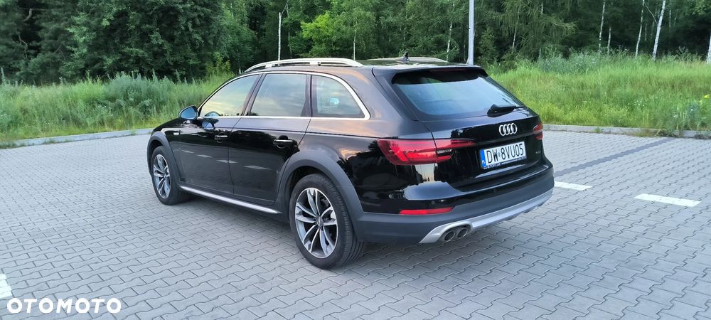 Audi A4 Allroad 2.0 TDI Quattro S tronic - 5