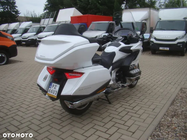 Honda GL - 6