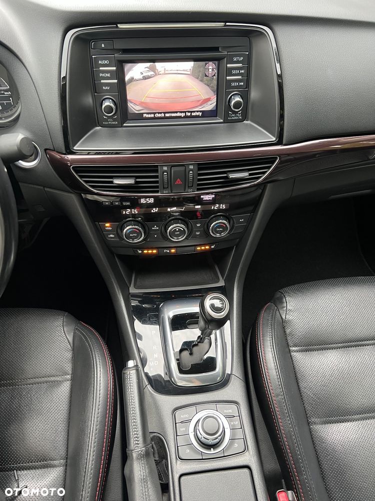 Mazda 6 - 12