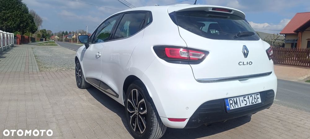 Renault Clio TCe 90 Luxe - 9