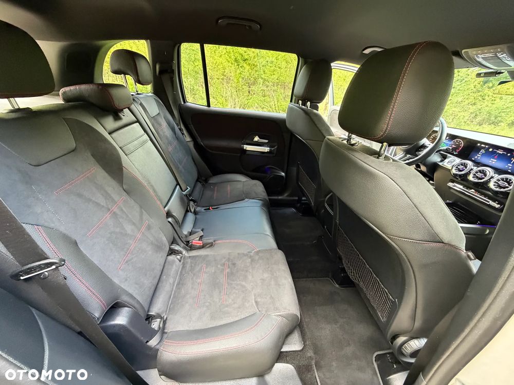 Mercedes-Benz GLB 200 AMG Line 7G-DCT - 10