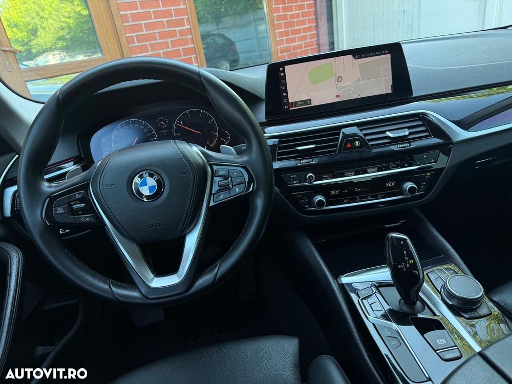 BMW Seria 5 520d AT - 21