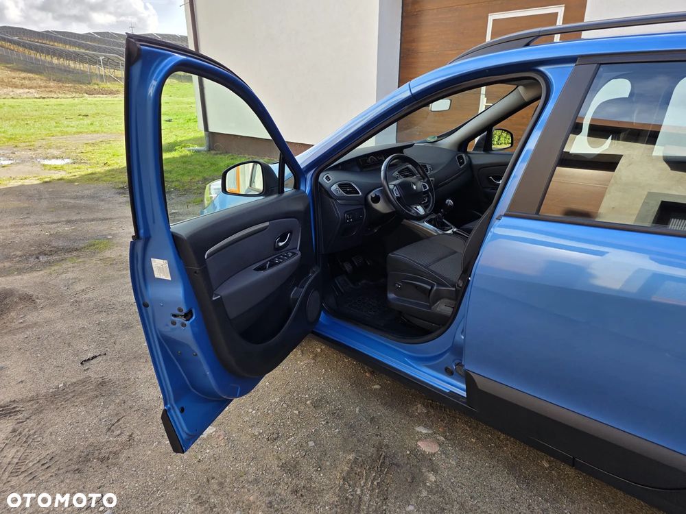 Renault Scenic Xmod 1.2 TCE Energy Bose - 7