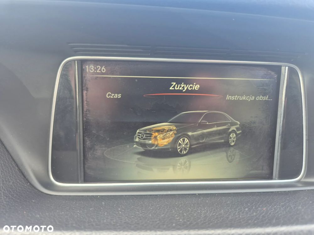 Mercedes-Benz Klasa E 200 BlueTEC 7G-TRONIC Edition - 35