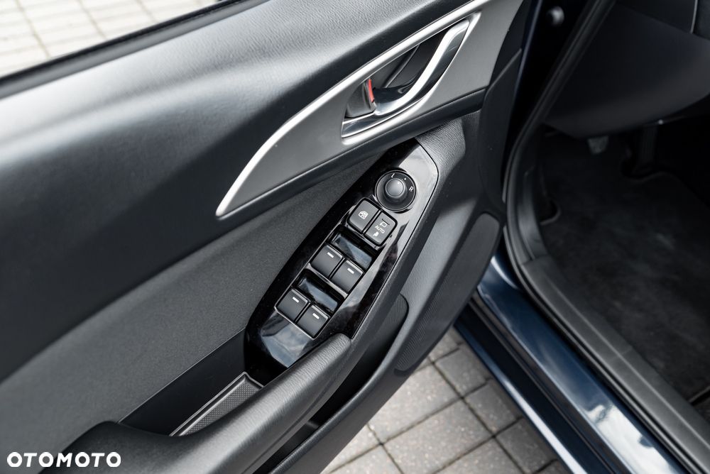 Mazda 3 SKYACTIV-G 120 Sports-Line - 19