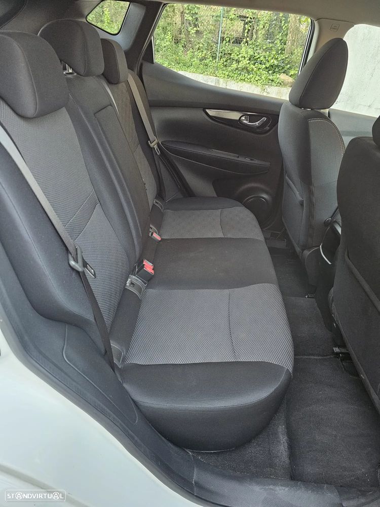 Nissan Qashqai 1.2 DIG-T Acenta Connect - 20