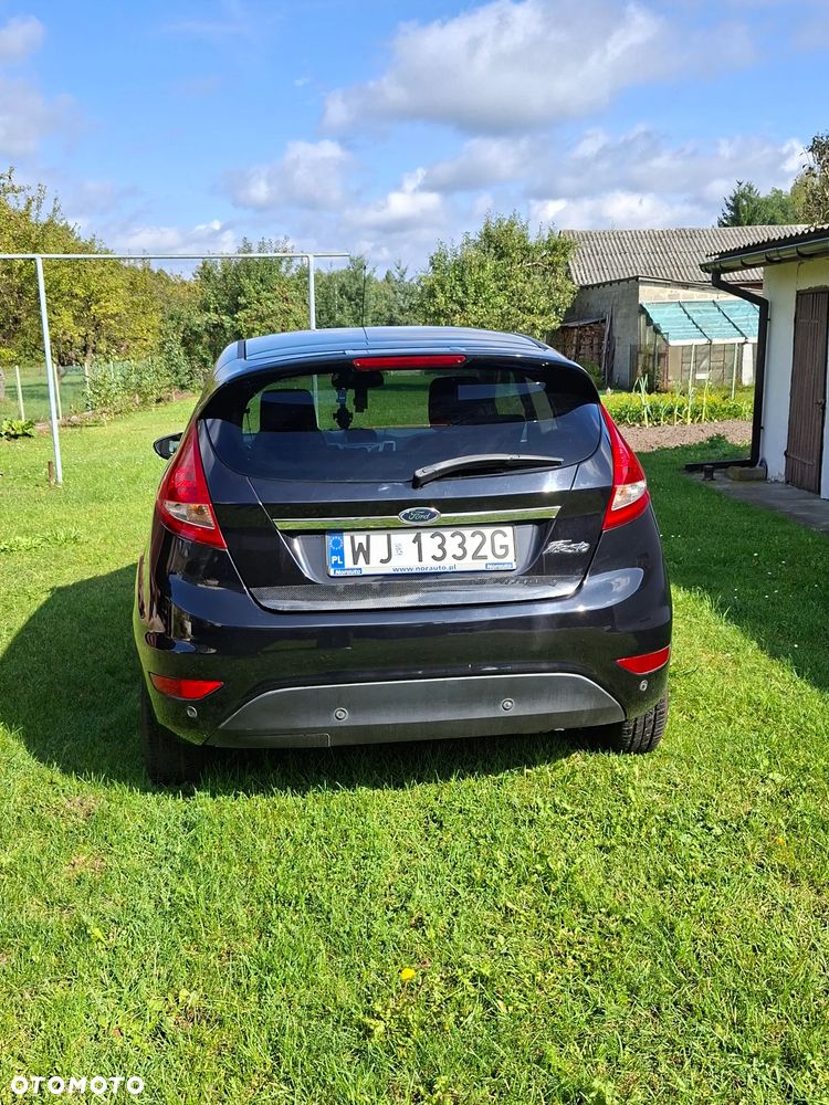 Ford Fiesta 1.25 Ambiente - 10