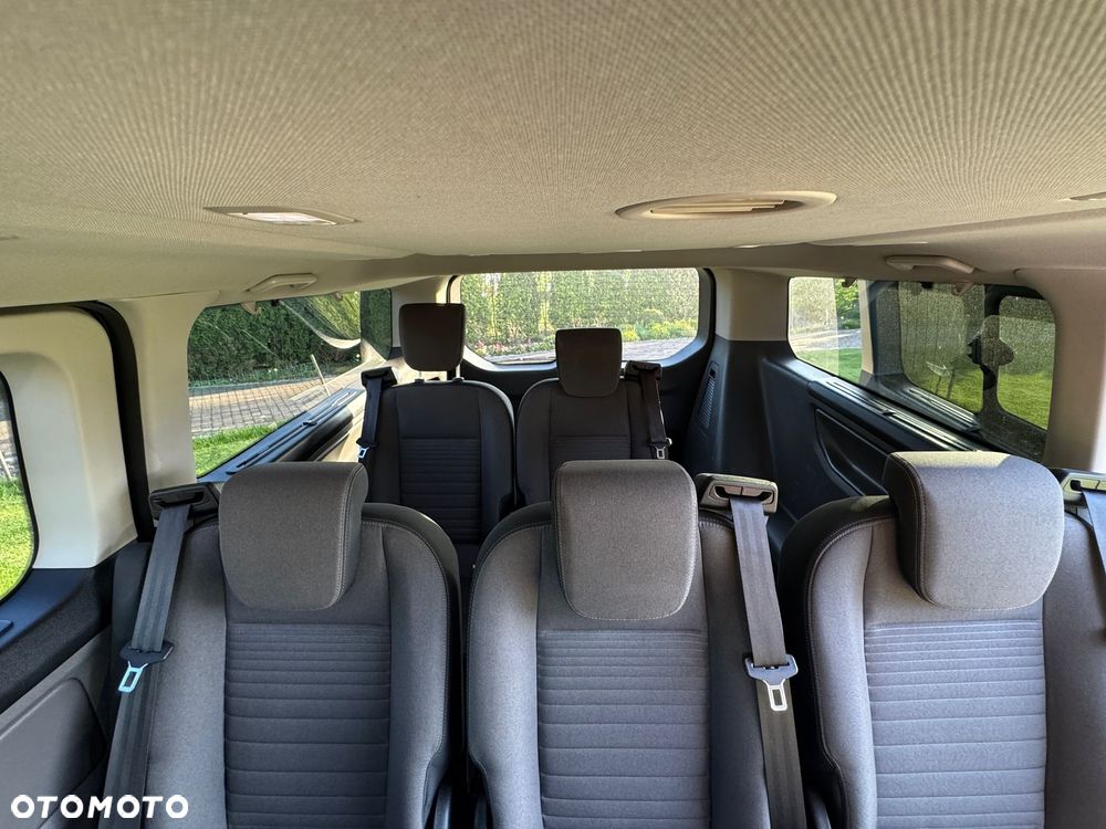 Ford Tourneo Custom 2.0 TDCi L2 Titanium SelectShift - 16