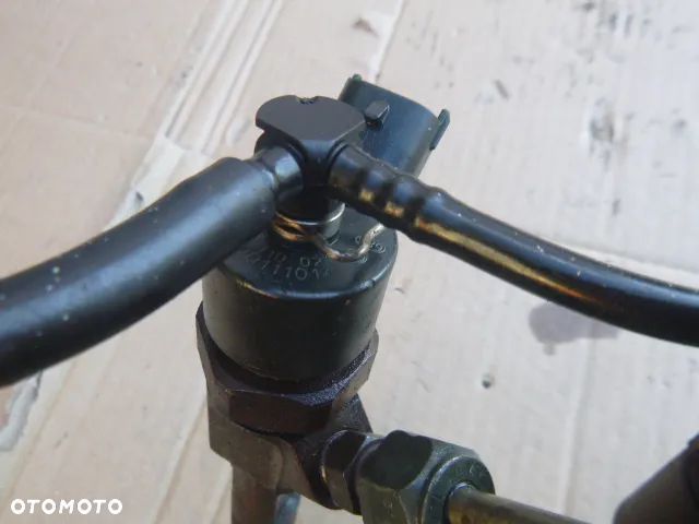 WTRYSK WTRYSKI 4SZT. KOMPLET BOSCH 0445110021 - 8