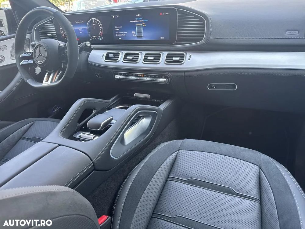 Mercedes-Benz GLE Coupe AMG 53 PHEV - 12