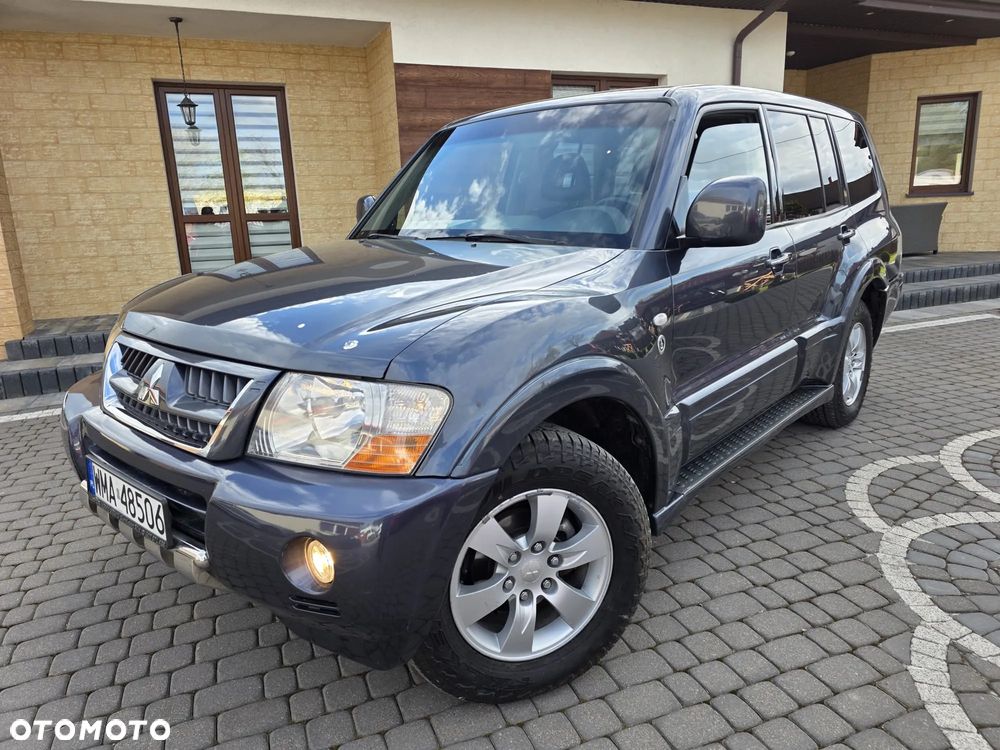 Mitsubishi Pajero 3.2 DID Instyle DAKAR - 2
