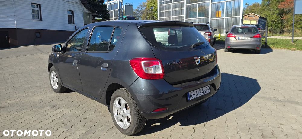 Dacia Sandero - 5