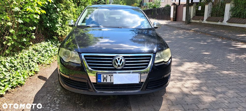 Volkswagen Passat 2.0 TDI DPF Sportline - 1