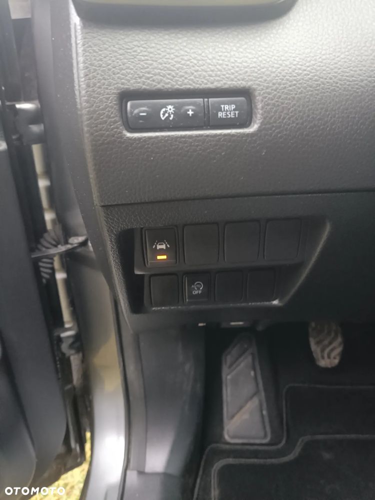 Nissan Qashqai 1.6 DIG-T N-Tec - 17