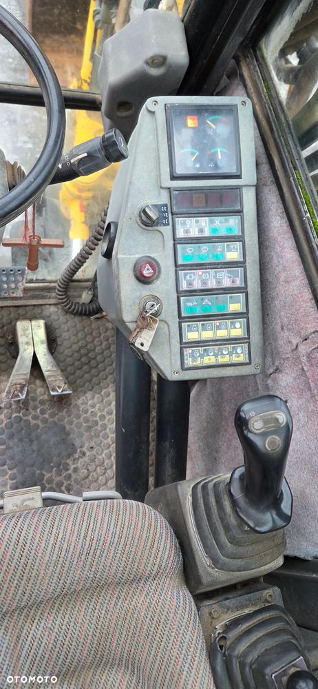 Kramer Koparka Kramer 812, 2001r, 4 koła skrętne, z Niemiec! - 17