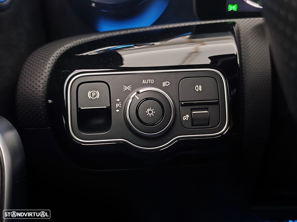 Mercedes-Benz CLA 180 d AMG Line Aut. - 28