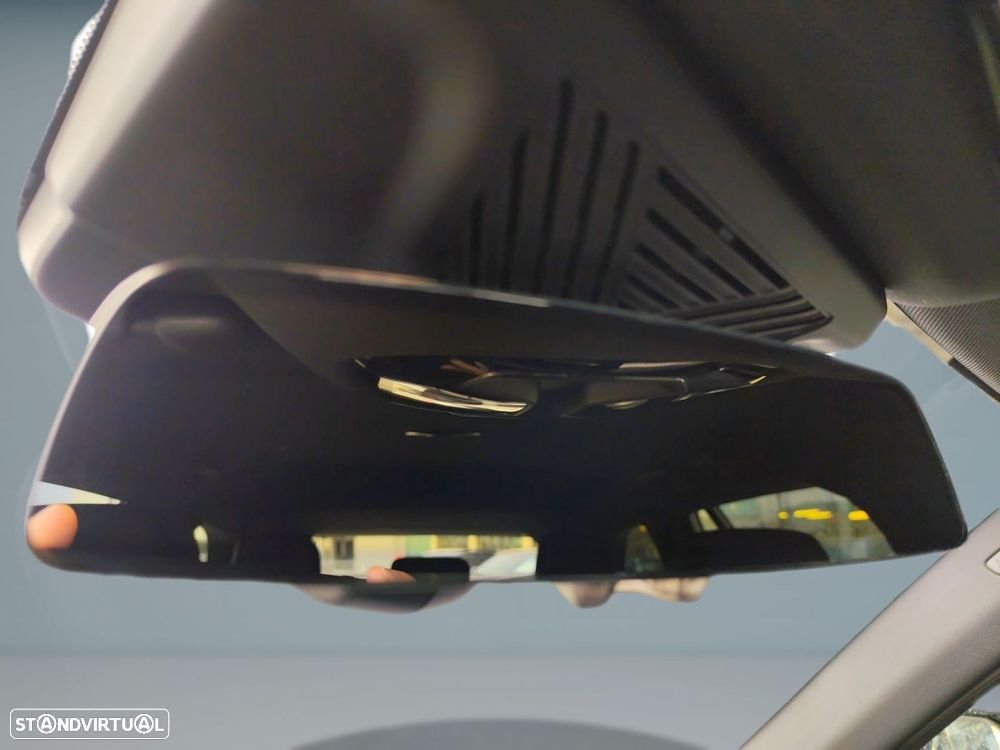 BMW 520 d Pack Desportivo M - 33