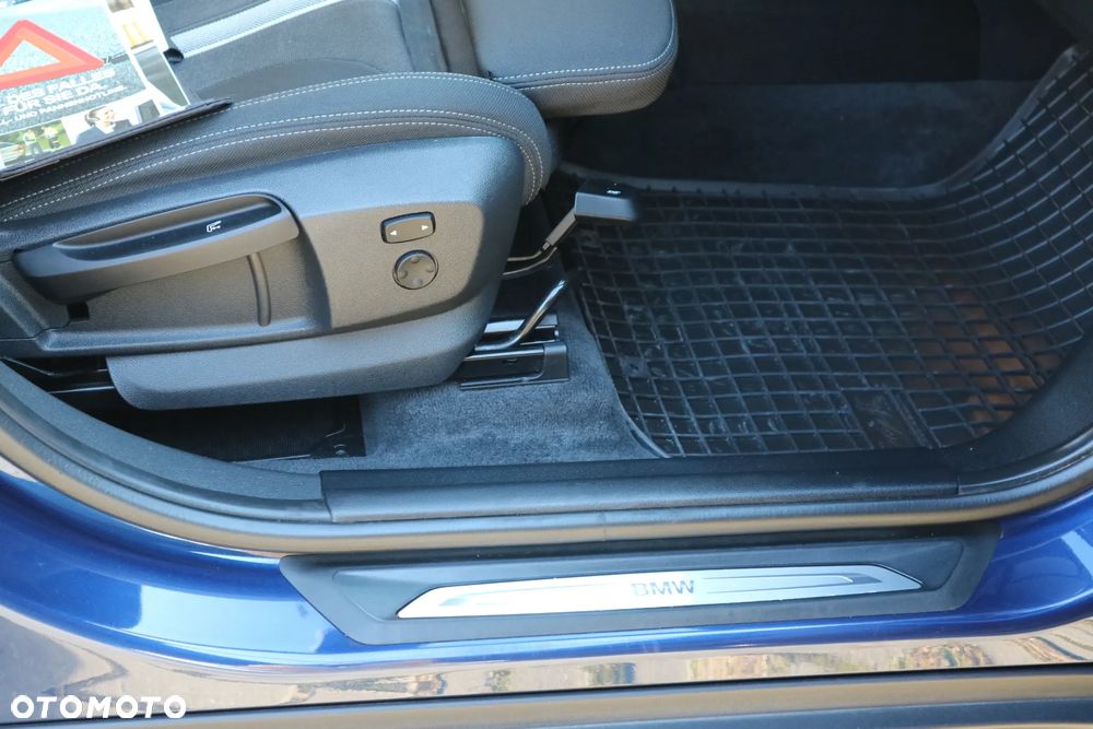 BMW X1 - 26