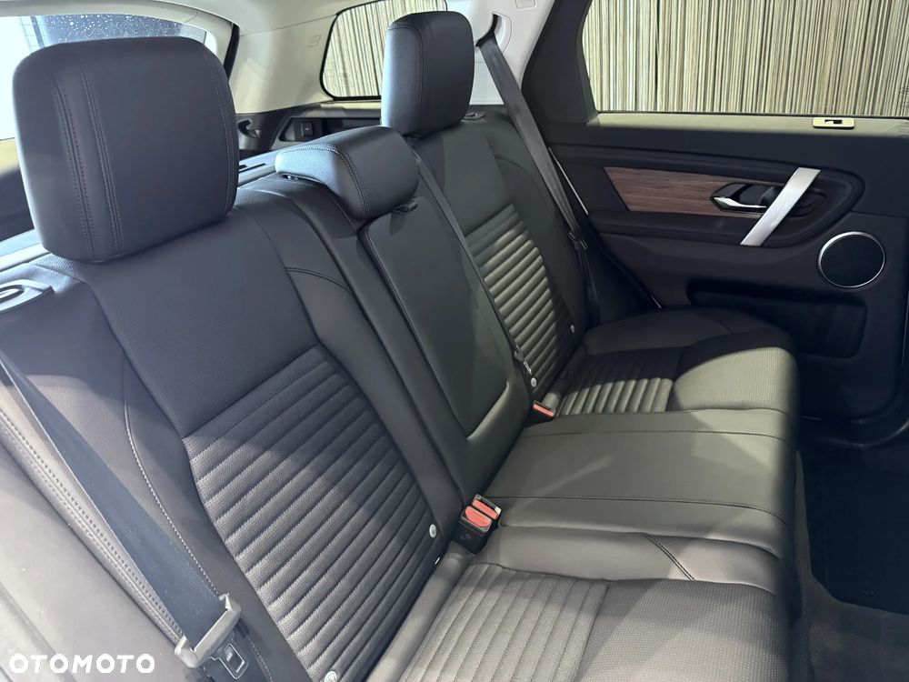 Land Rover Discovery Sport 2.0 D200 mHEV S - 18