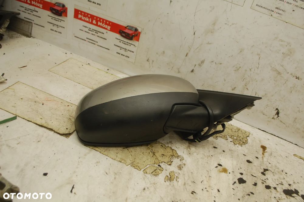 LUSTERKO PRAWY PRZÓD PRZEDNIE PRAWE 5 PIN 9202 SKODA ROOMSTER PRAKTIK - 3