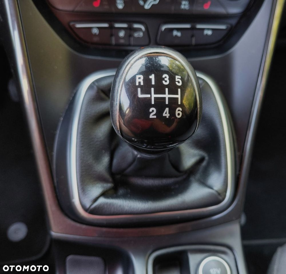 Ford C-MAX - 15