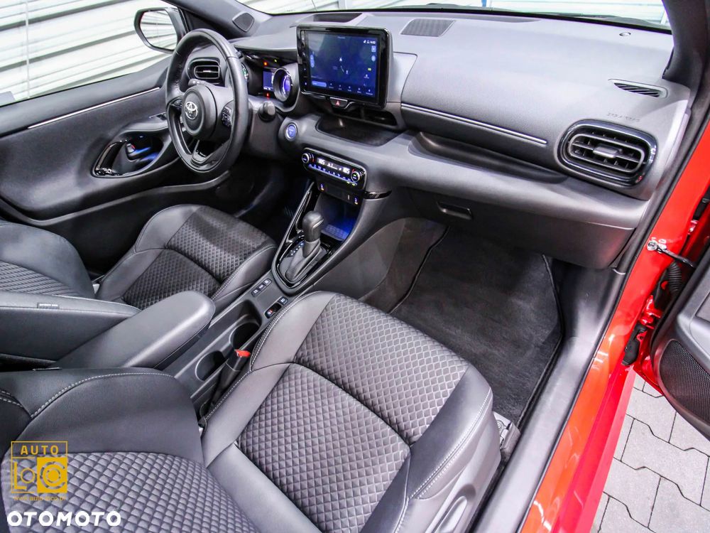 Toyota Yaris Hybrid 1.5 Style - 9