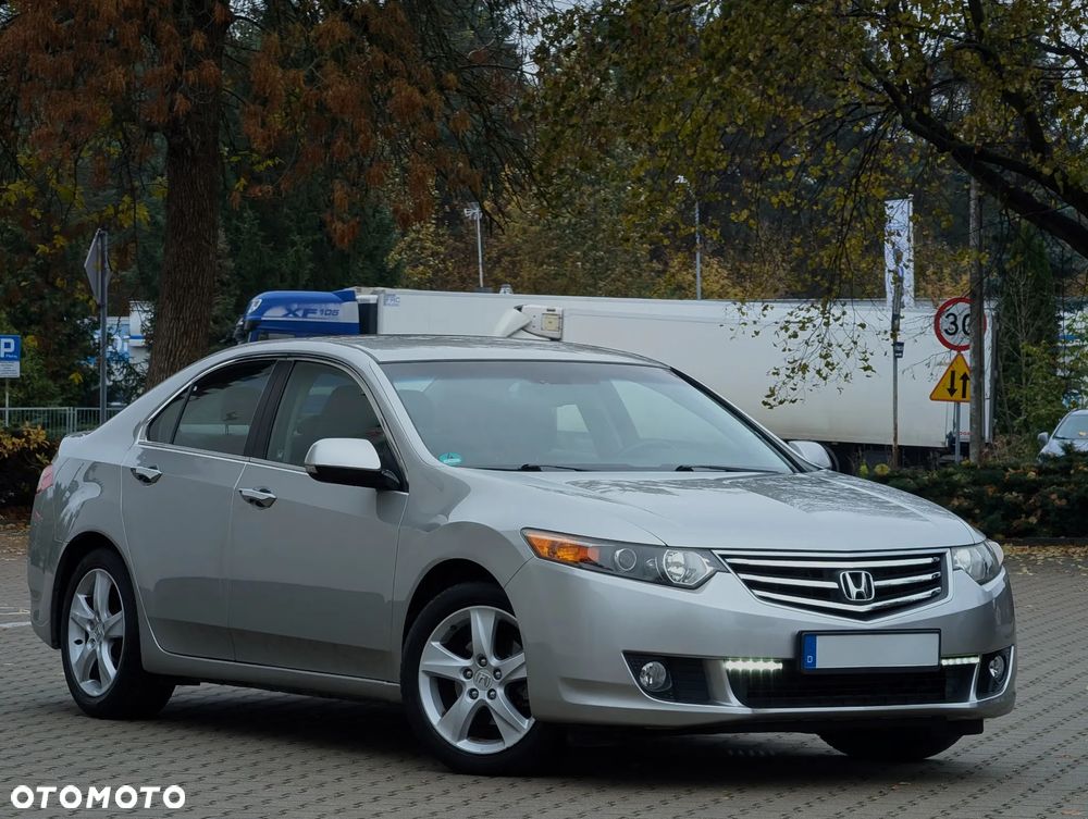 Honda Accord 2011 photo 3