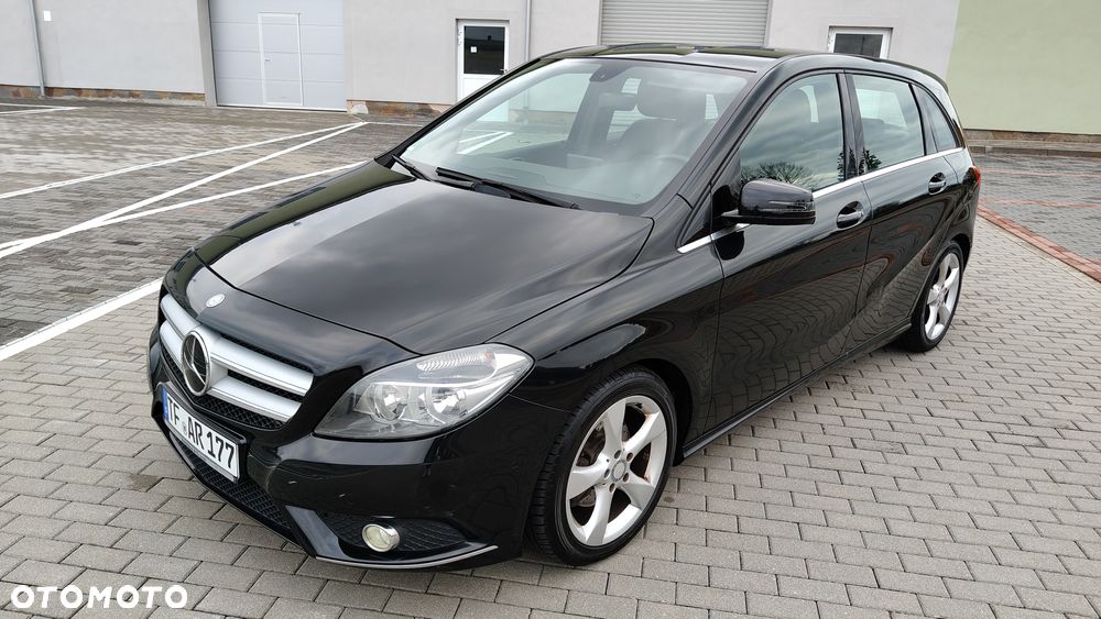 Mercedes-Benz Klasa B 200 Edition - 15