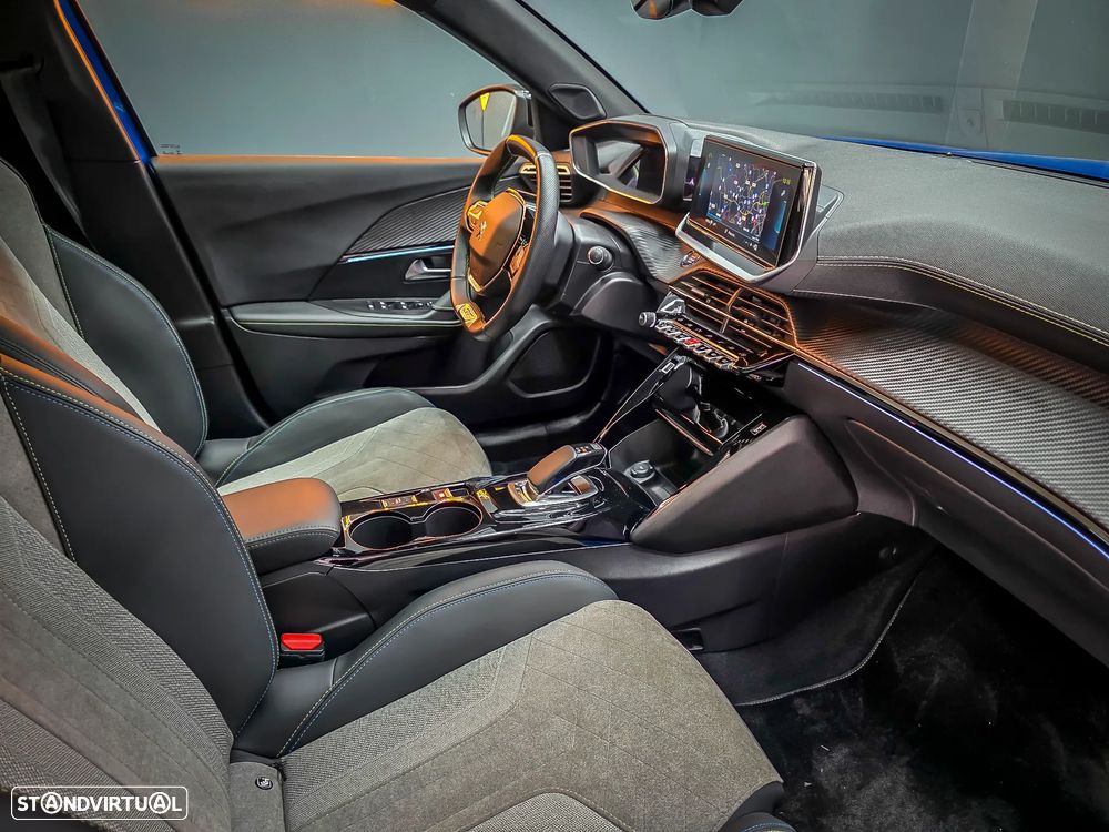 Peugeot e-2008 50 kWh GT Line - 19