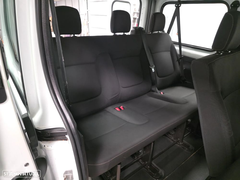 Renault Trafic - 41