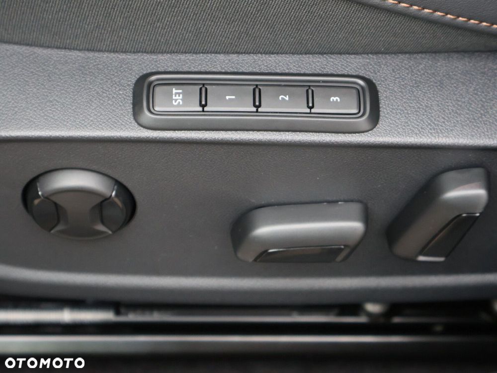 Cupra Formentor 1.5 eTSI mHEV DSG - 27