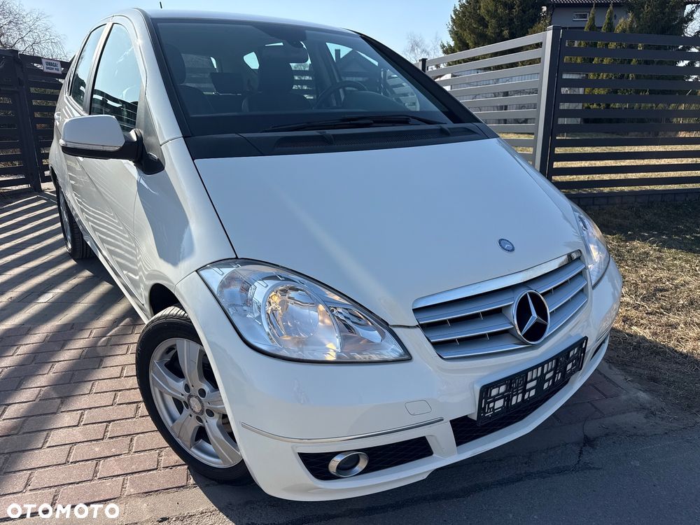 Mercedes-Benz Klasa A 180 Autotronic Avantgarde Special Edition - 22