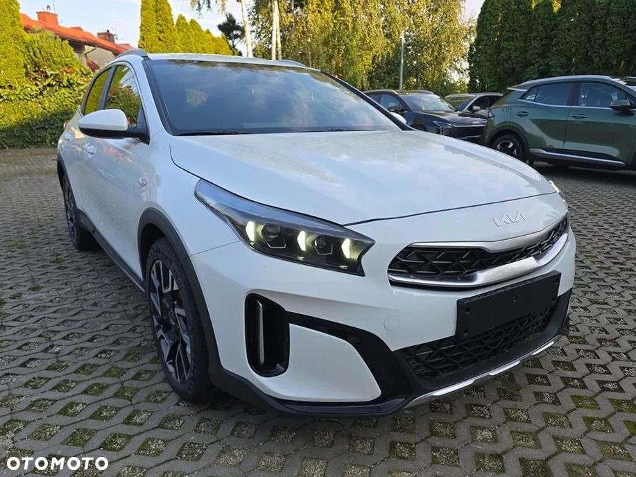 Kia XCeed 1.6 T-GDI M DCT - 3