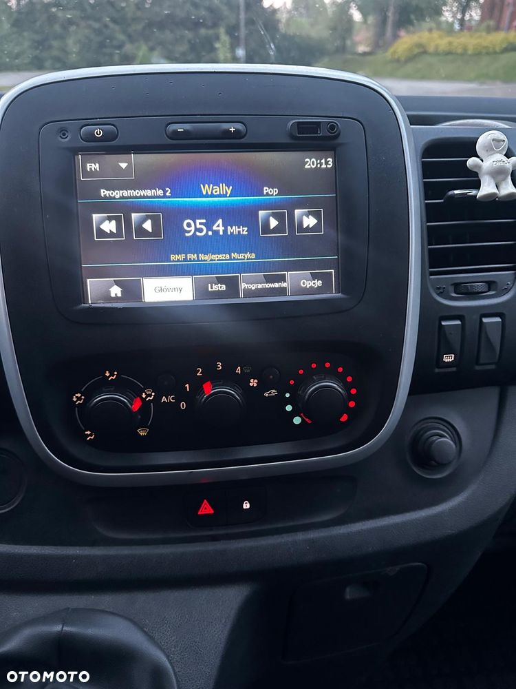 Opel Vivaro - 15