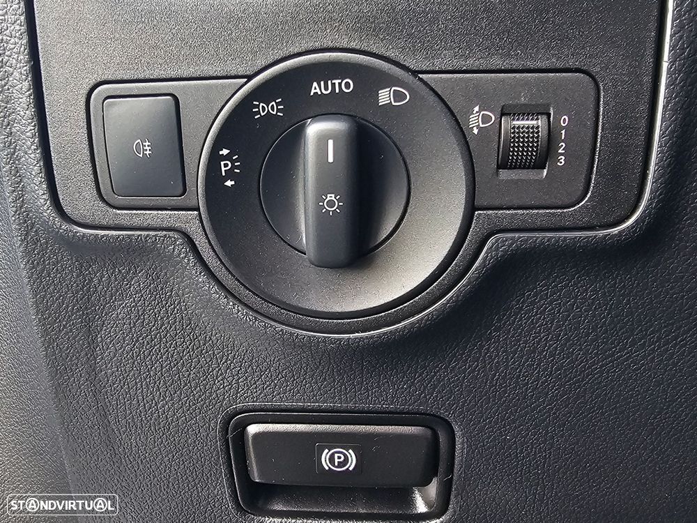 Mercedes-Benz Vito 114 CDI/32 Standard Pro - 13