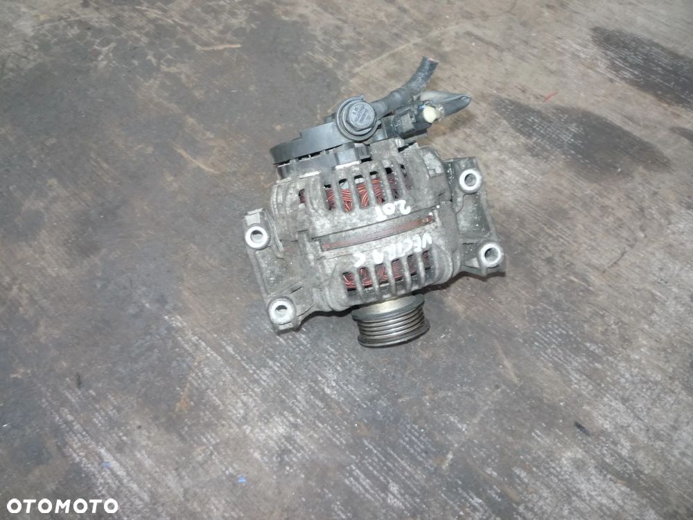 OPEL VECTRA C LIFT 2.0T ALTERNATOR - 1