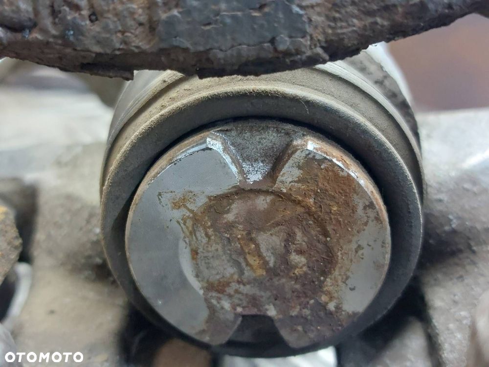 TARCZE HAMULCOWE TYŁ + ZACISKI VOLKSWAGEN PASSAT B5 FL - 5