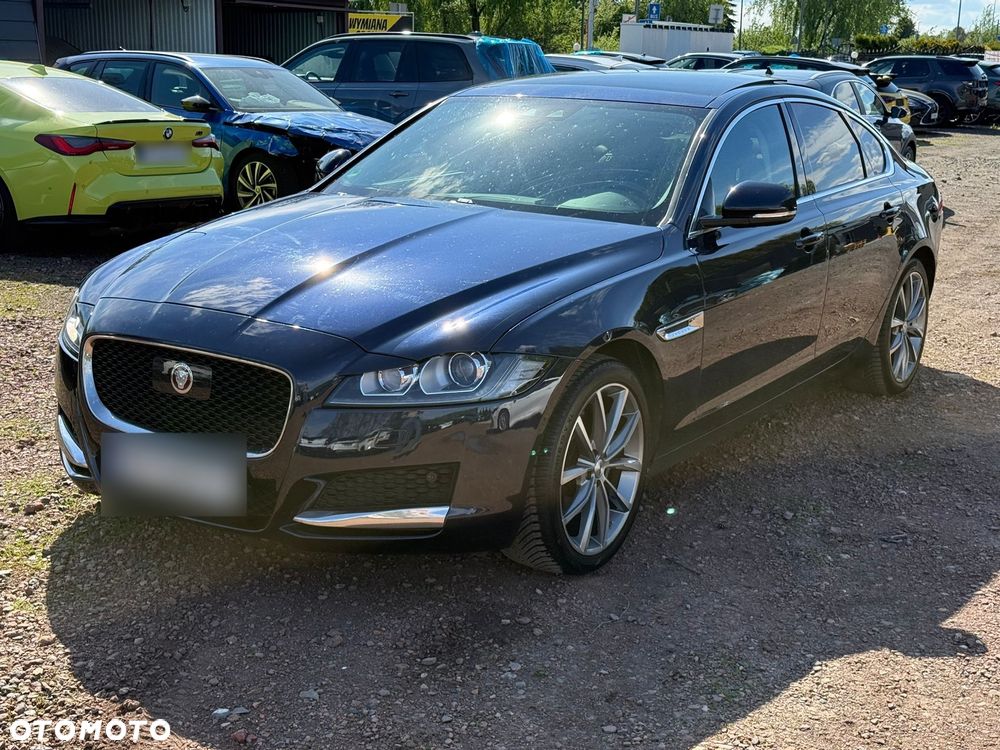 Jaguar XF 2.0 i4D Prestige - 8